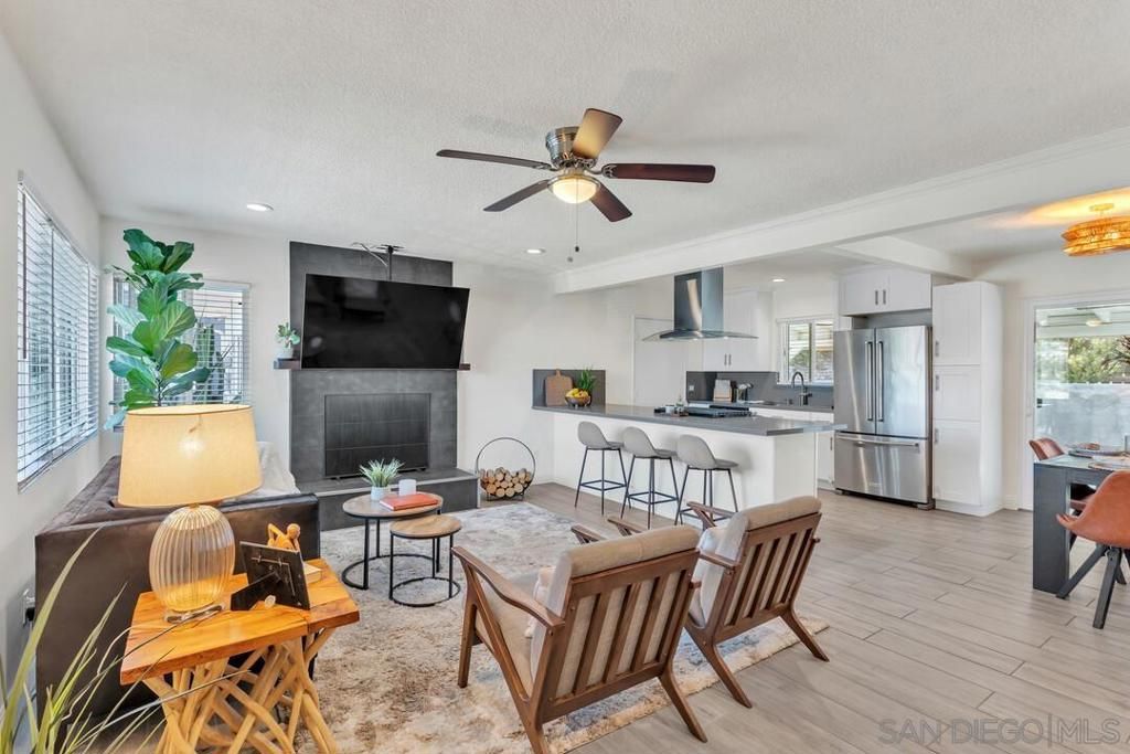 Image 9 of property listing at 4040 Apore St, La Mesa, CA 91941