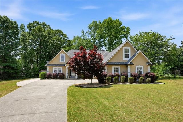 409 Leigh Court, Stockbridge, GA 30281