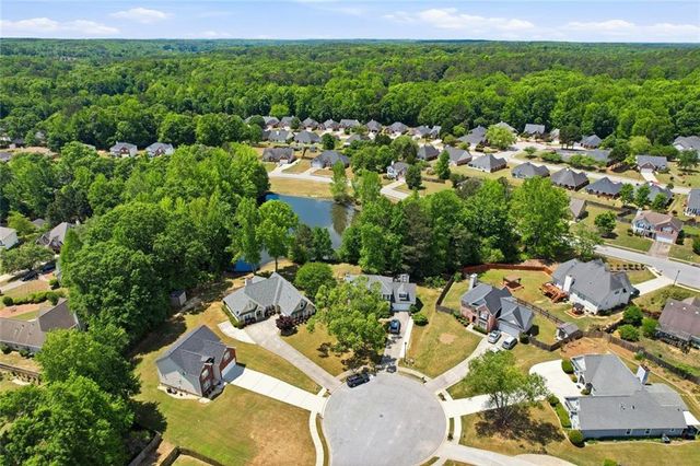 409 Leigh Court, Stockbridge, GA 30281