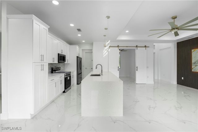 918 Hollister AVE, Lehigh Acres, FL 33974