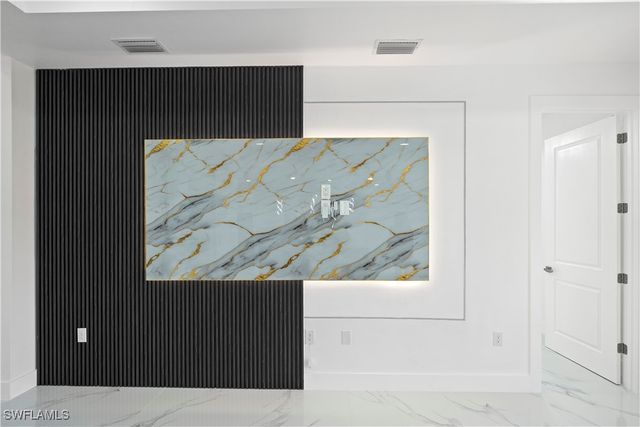 918 Hollister AVE, Lehigh Acres, FL 33974