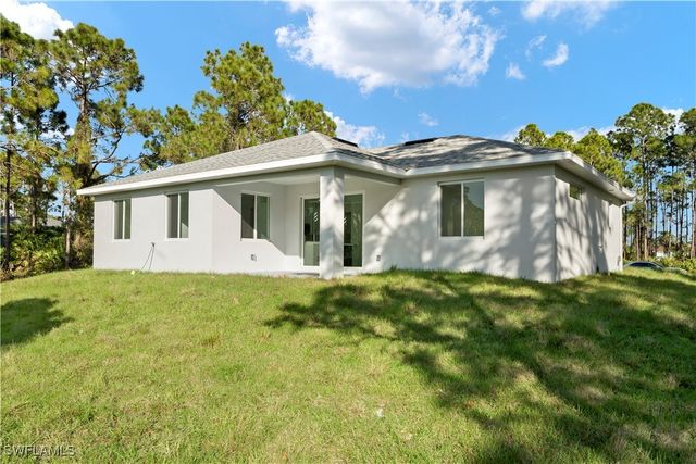 918 Hollister AVE, Lehigh Acres, FL 33974