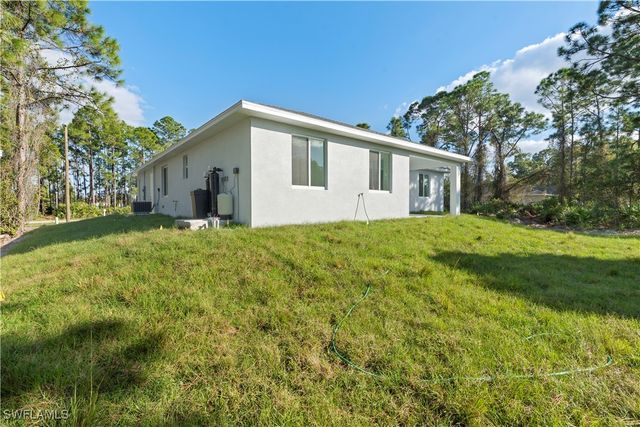 918 Hollister AVE, Lehigh Acres, FL 33974