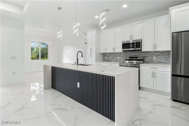 918 Hollister AVE, Lehigh Acres, FL 33974