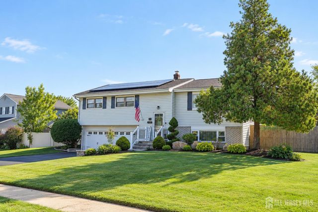 15 Foxwood Drive, Franklin, NJ 08873