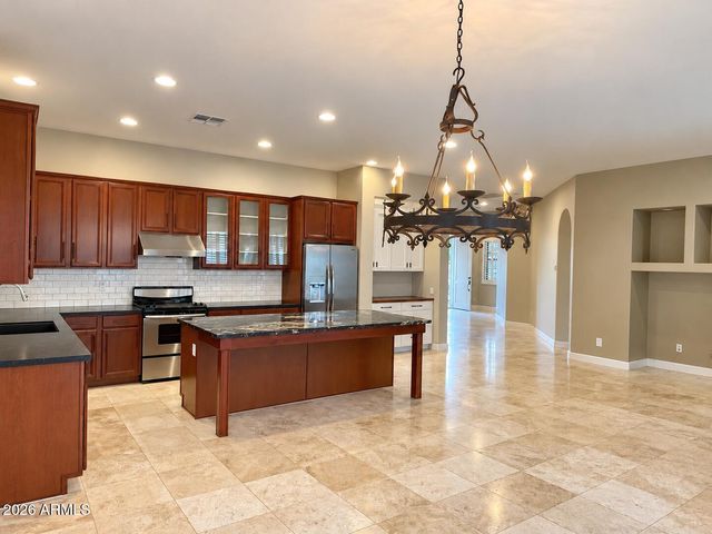 3022 W SENTINEL ROCK Road, Phoenix, AZ 85086