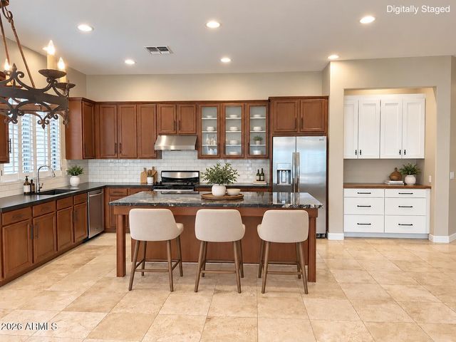 3022 W SENTINEL ROCK Road, Phoenix, AZ 85086