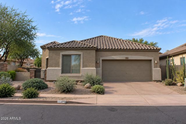 3022 W SENTINEL ROCK Road, Phoenix, AZ 85086
