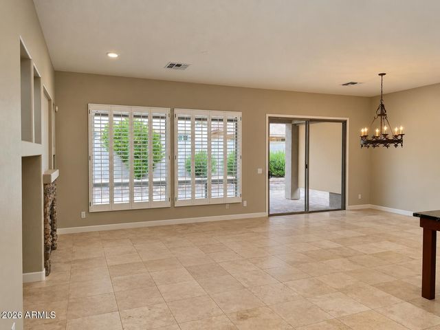 3022 W SENTINEL ROCK Road, Phoenix, AZ 85086