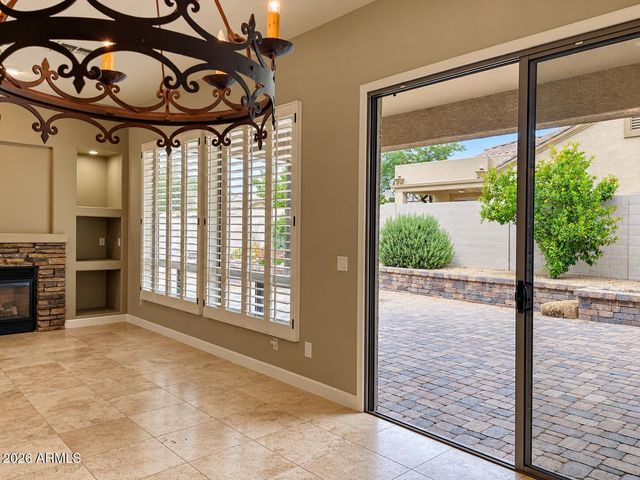 3022 W SENTINEL ROCK Road, Phoenix, AZ 85086