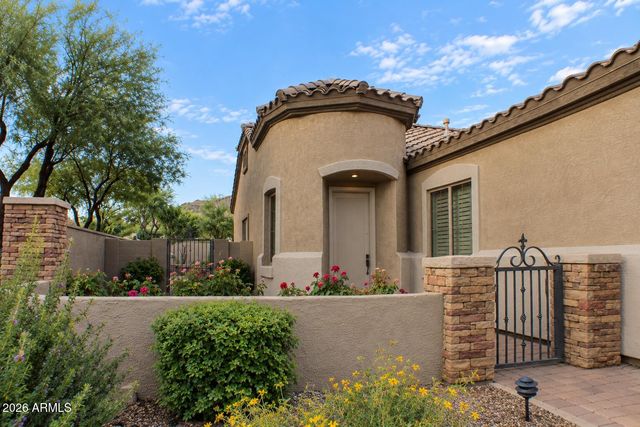 3022 W SENTINEL ROCK Road, Phoenix, AZ 85086