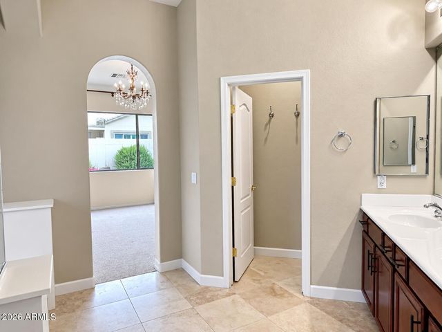 3022 W SENTINEL ROCK Road, Phoenix, AZ 85086