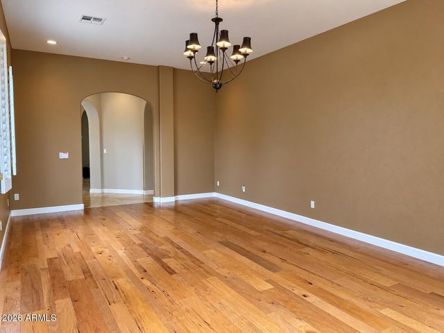 3022 W SENTINEL ROCK Road, Phoenix, AZ 85086