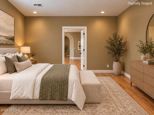 3022 W SENTINEL ROCK Road, Phoenix, AZ 85086