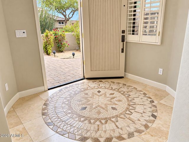 3022 W SENTINEL ROCK Road, Phoenix, AZ 85086