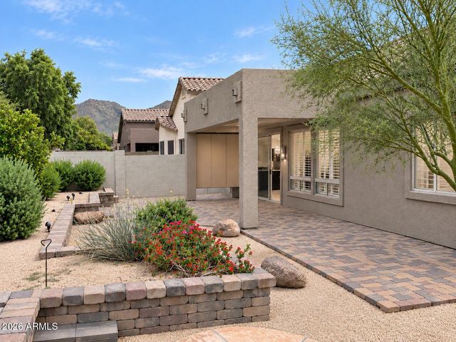 3022 W SENTINEL ROCK Road, Phoenix, AZ 85086
