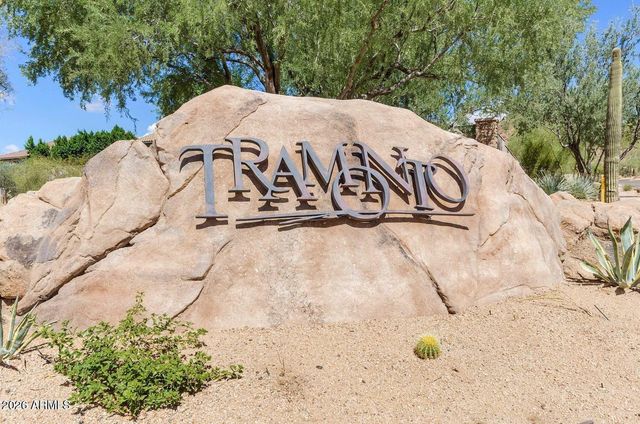3022 W SENTINEL ROCK Road, Phoenix, AZ 85086