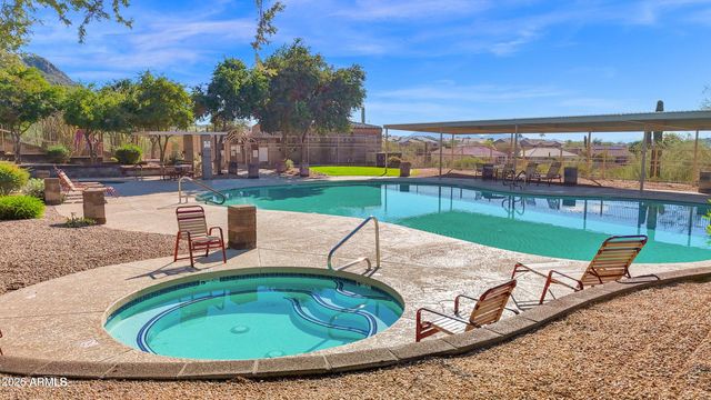 3022 W SENTINEL ROCK Road, Phoenix, AZ 85086