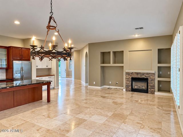 3022 W SENTINEL ROCK Road, Phoenix, AZ 85086
