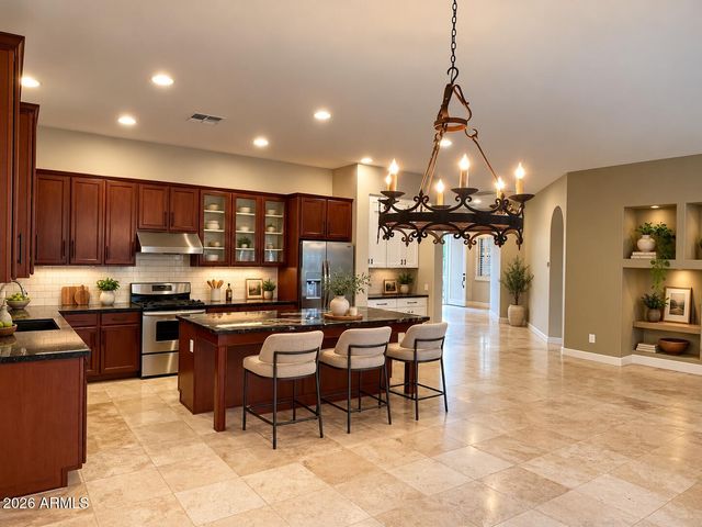 3022 W SENTINEL ROCK Road, Phoenix, AZ 85086