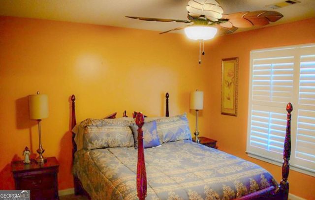 3336 Deerwood Lane, Rex, GA 30273