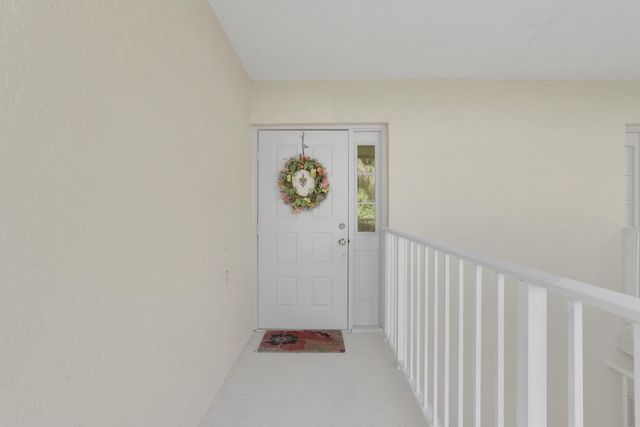 75 Venetian Drive D-13, Delray Beach, FL 33483