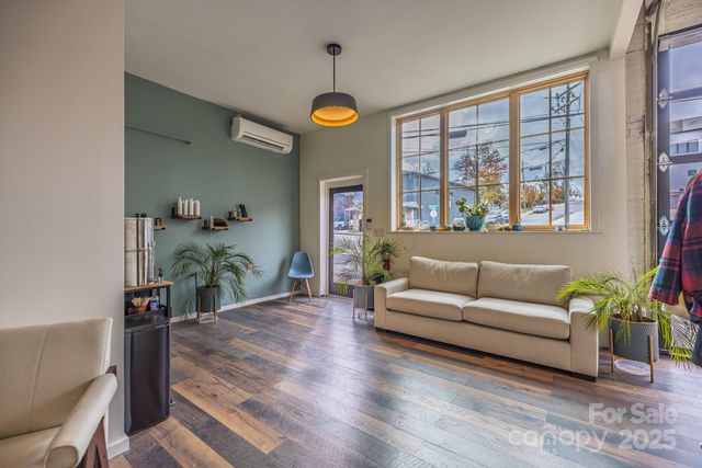 244 Short Coxe Avenue, Asheville, NC 28801