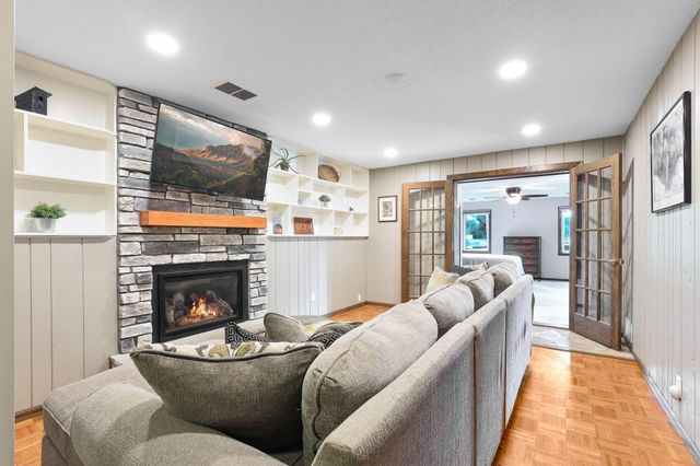 10432 102nd Place, Maple Grove, MN 55369