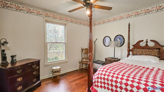 16442 Blackburn Lane, Athens, AL 35611