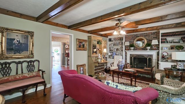 16442 Blackburn Lane, Athens, AL 35611