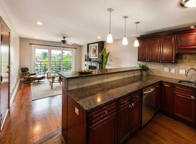5658 W 63rd Street 3W, Chicago, IL 60638