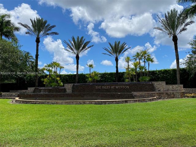 3885 E Hibiscus Street, Weston, FL 33332