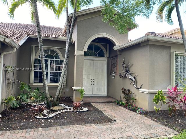 3885 E Hibiscus Street, Weston, FL 33332