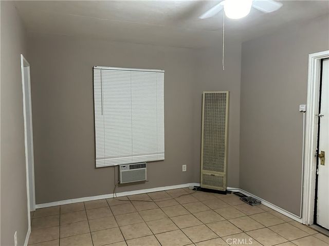559 W 25th, San Bernardino, CA 92405