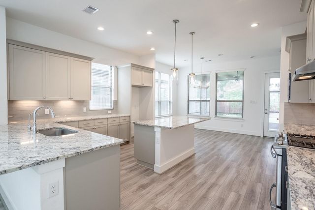 10719 Blossom River Drive, Missouri City, TX 77459