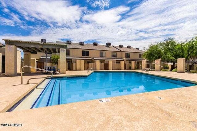 7801 N 44th Drive Unit 1133, Glendale, AZ 85301