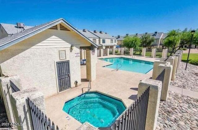 7801 N 44th Drive Unit 1133, Glendale, AZ 85301