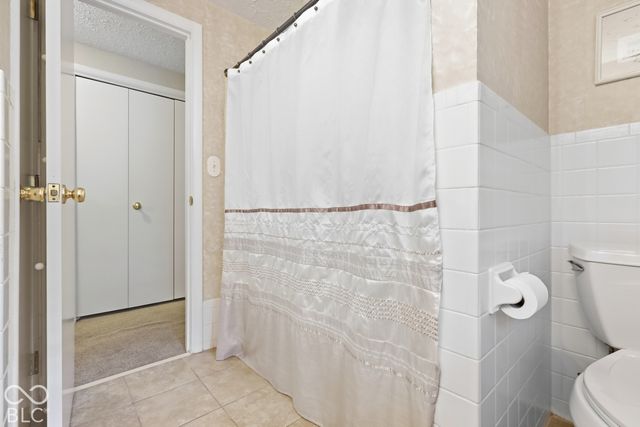 6226 Harbridge Road, Indianapolis, IN 46220