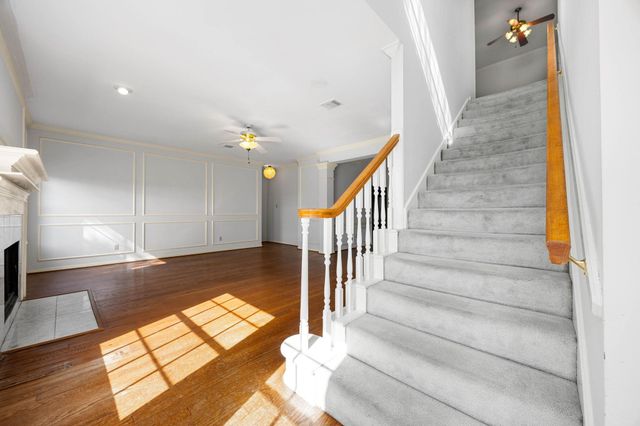 2207 Heather Green Drive, Houston, TX 77062