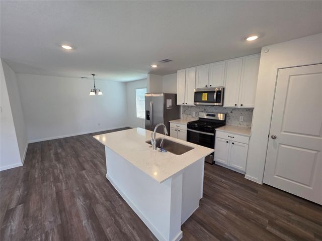 40934 Seasoned Oak Lane, Magnolia, TX 77354