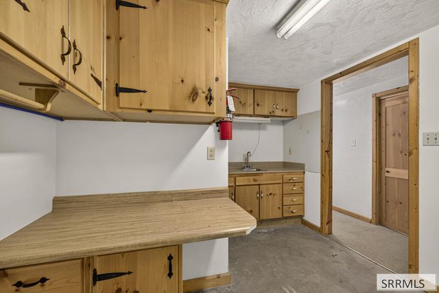 2334 E 1st Street, Idaho Falls, ID 83401