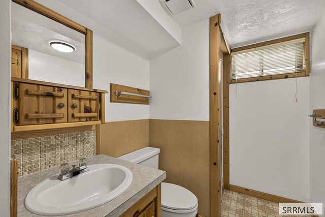 2334 E 1st Street, Idaho Falls, ID 83401