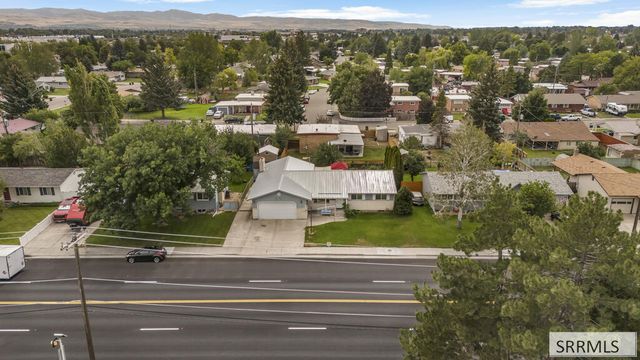2334 E 1st Street, Idaho Falls, ID 83401