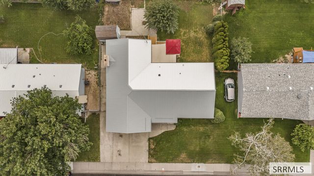 2334 E 1st Street, Idaho Falls, ID 83401