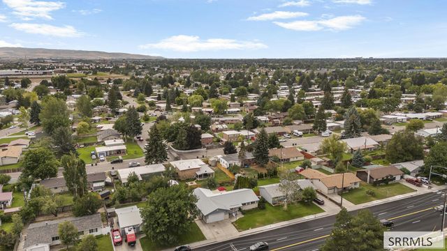 2334 E 1st Street, Idaho Falls, ID 83401