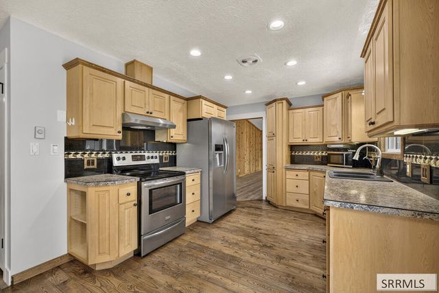 2334 E 1st Street, Idaho Falls, ID 83401