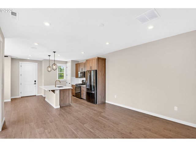 7285 Se CHINQUAPIN Dr, Hillsboro, OR 97123