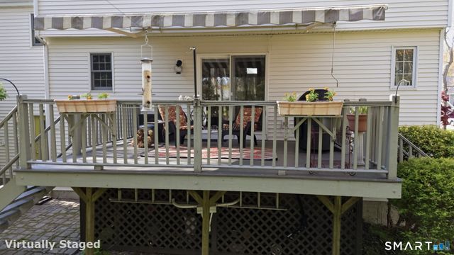 12 Lindros Lane, Waterford, CT 06385
