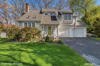 12 Lindros Lane, Waterford, CT 06385