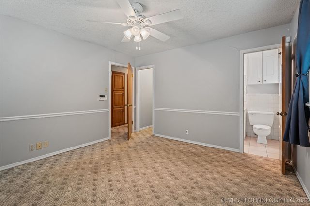 926 Sandstone Drive, Bartlesville, OK 74006